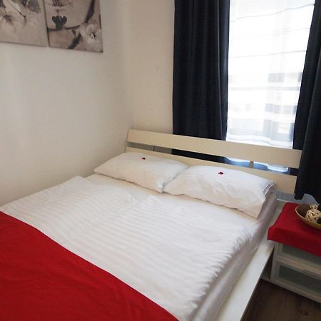 Checkvienna - Ruedengasse Apartment ภายนอก รูปภาพ